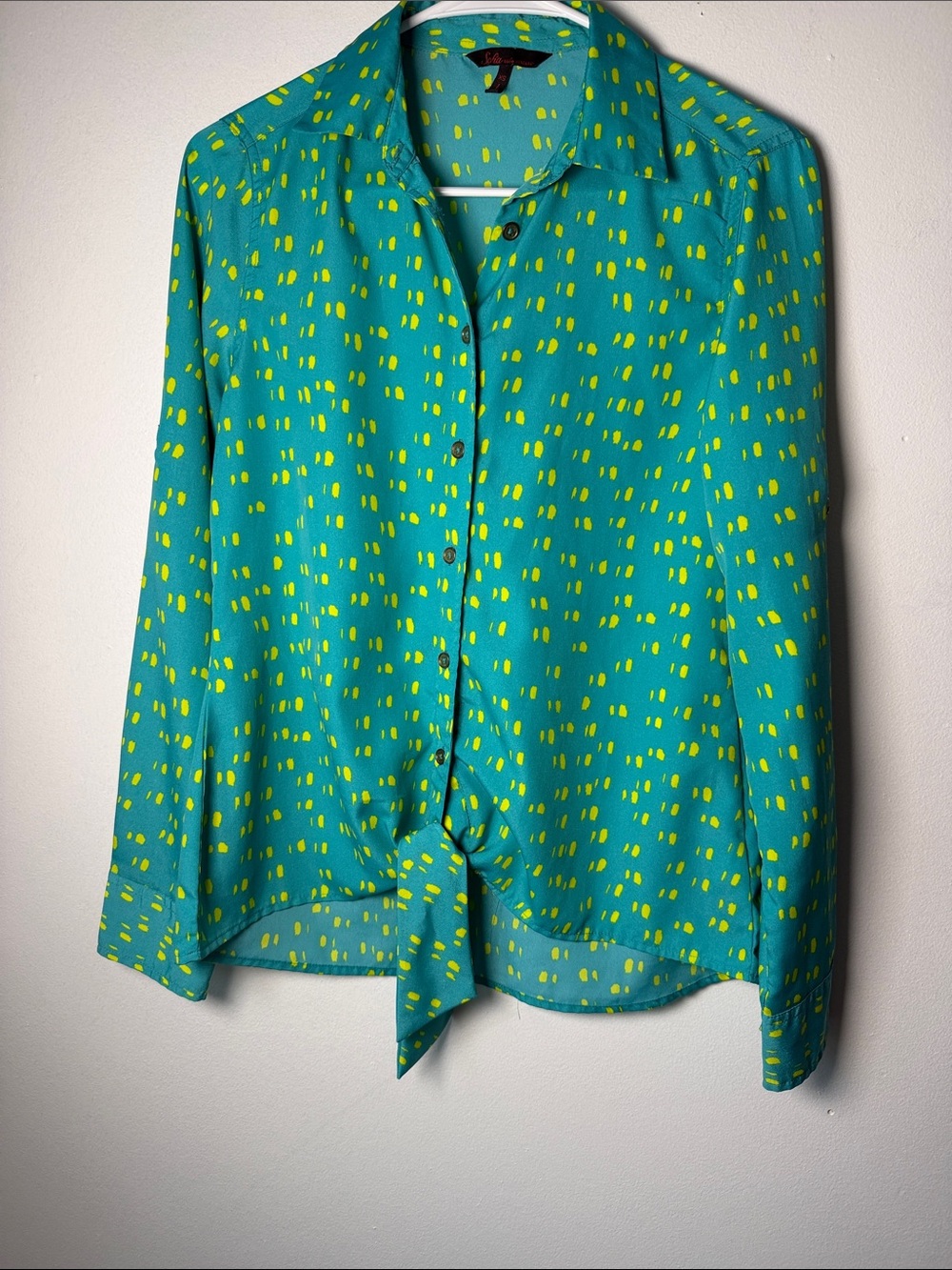 sofia by sofia vergara Teal Button-Front Tie Hem Blouse with Yellow Dot Print